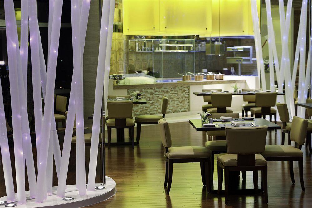 The Westin Nanjing Xuanwu Lake Extérieur photo