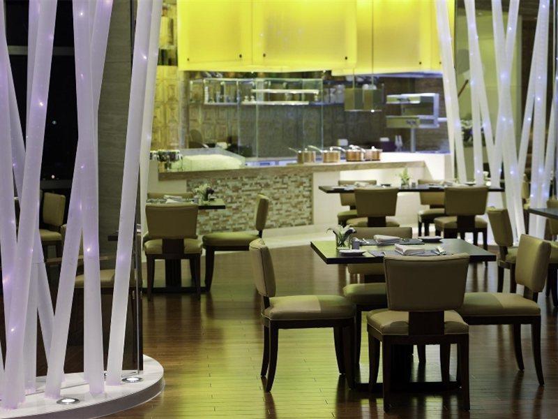 The Westin Nanjing Xuanwu Lake Extérieur photo