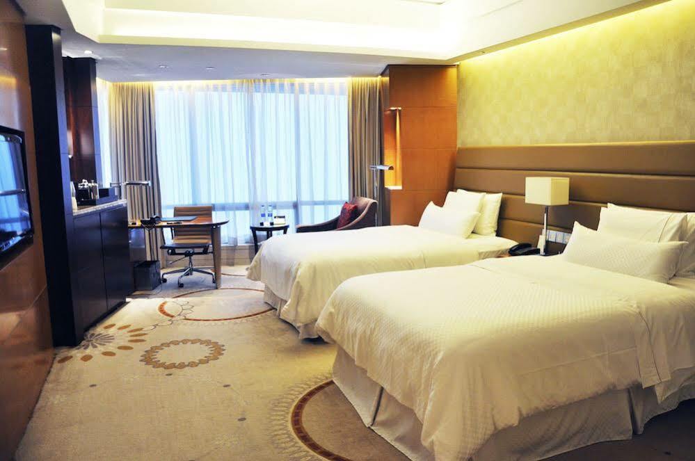 The Westin Nanjing Xuanwu Lake Extérieur photo